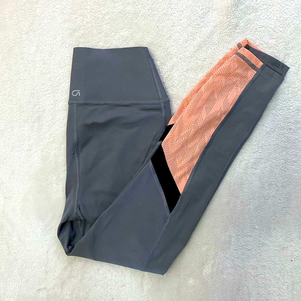 GapFit Sculpt Compression